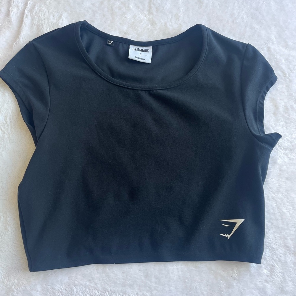 Gymshark cropped top